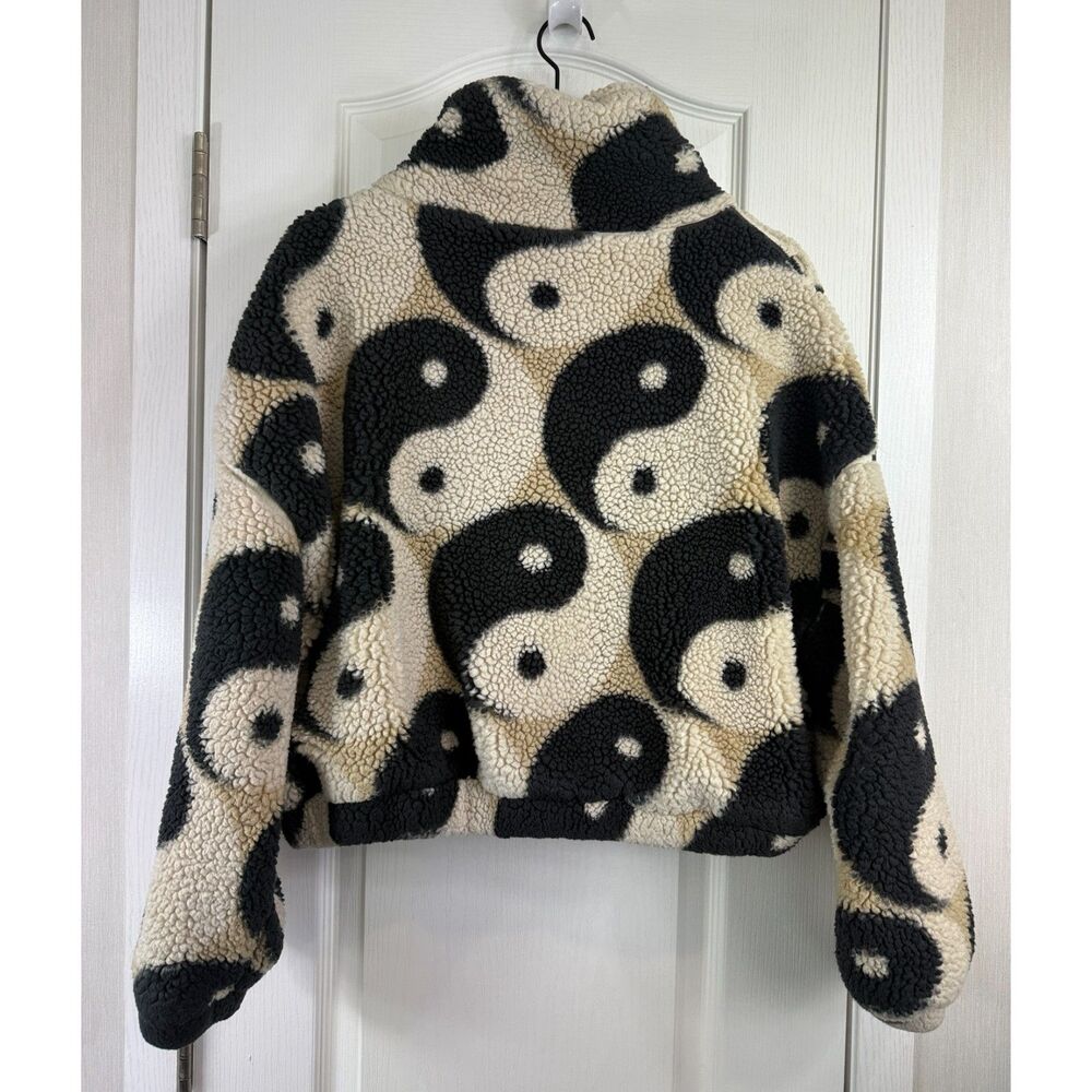 Urban Outfitters Yin Yang Sherpa Fleece Jacket Womens XS Full Zip Cropped - Picture 2 of 12